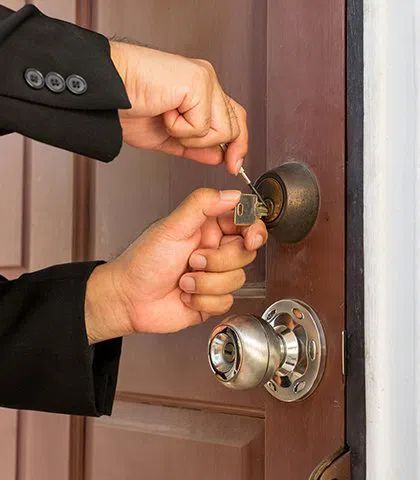 General Locksmith Store Pompano Beach, FL 954-283-5222 - new-locks-installation